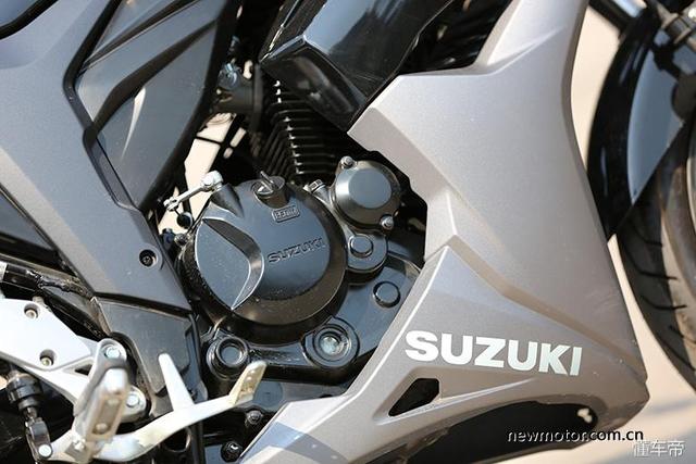 小号GW250F铃木GIXXER实拍