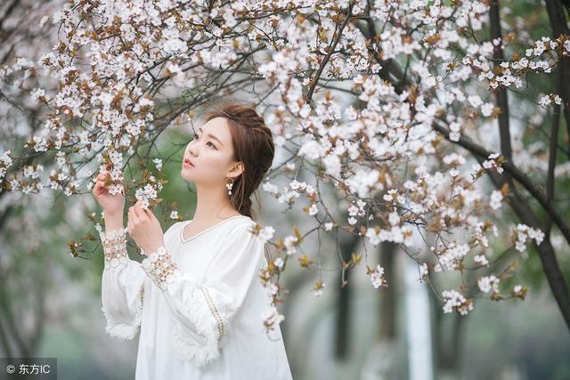 待到长发及腰，你来迎娶我可好