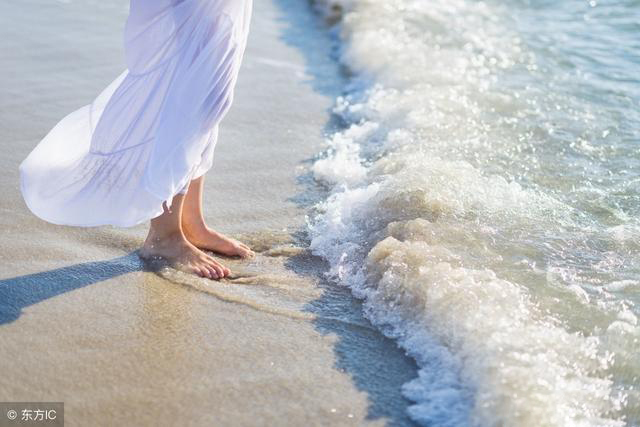 摄影技巧:去海边，小清新照片怎么拍?教你几招!