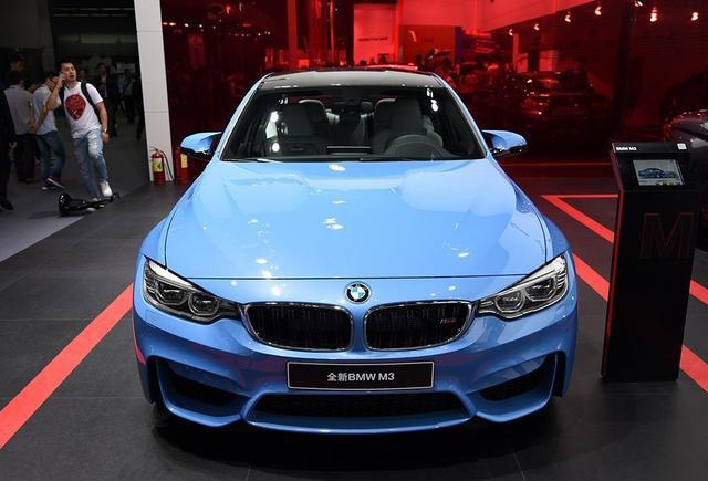 3.0T双涡轮增压V6发动机，售价100万，懂车的人立马提车