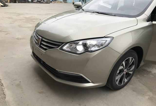 荣威360手动档提车感受, 车主: 动力表现可以, 但内饰是硬塑料