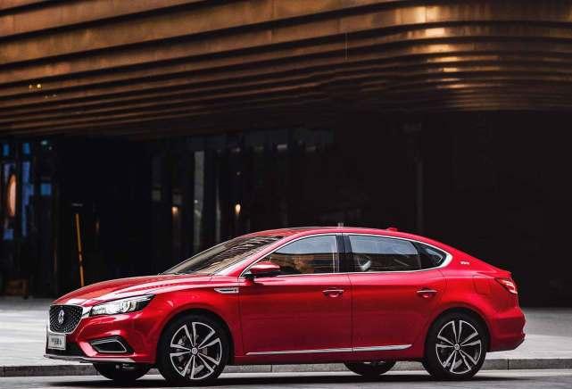 最低只要9万, 剑指昂克赛拉, 豪华轿跑6秒破百, 还买啥思域?