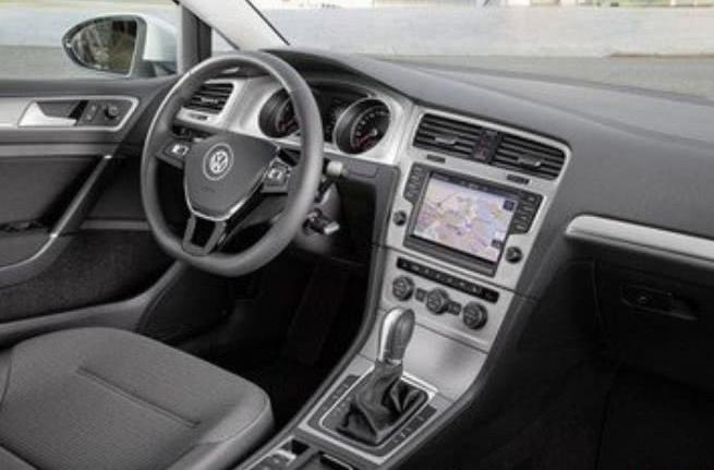 这款车要出三缸了，众多网友非常嫌弃：难不成上坡还得下来推？