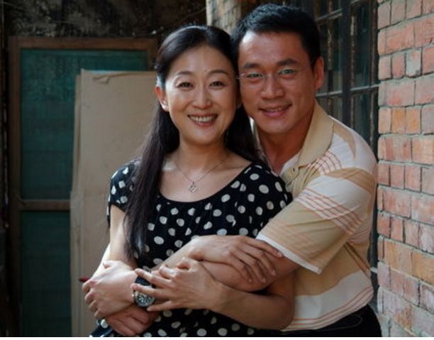 国家一级演员,54岁老戏骨陈瑾近照,曾与陈道明演夫妻成经典