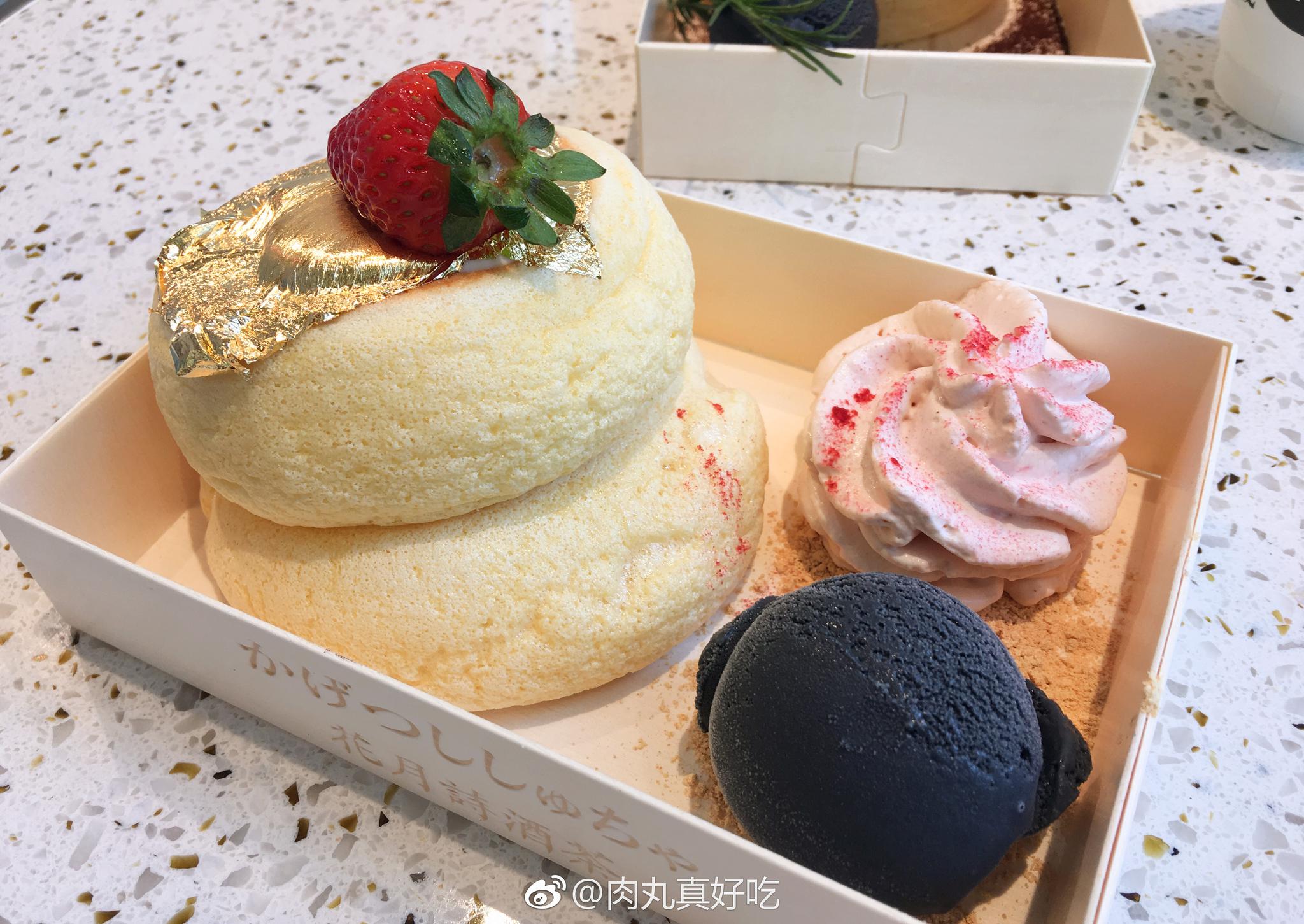 啊啊啊，我大南京第一网红店汴京茶寮现在也有舒芙蕾松饼啦!