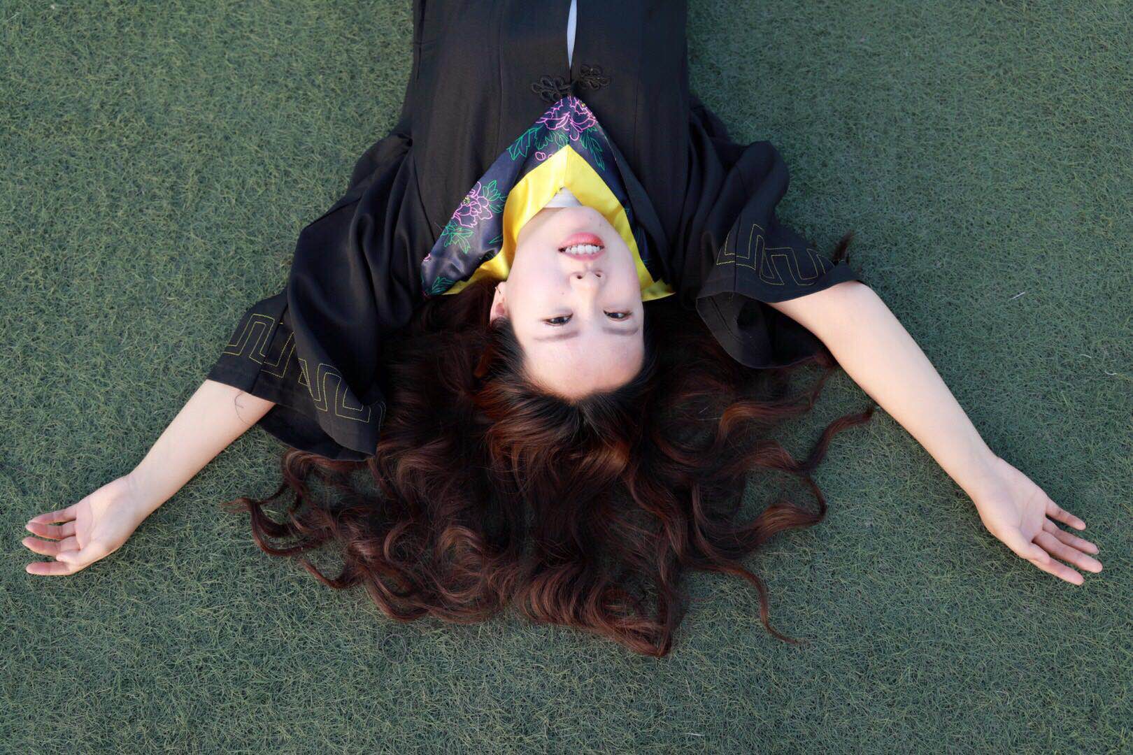 北大学信息商务学院 牛紫雯 年龄 21 身高169