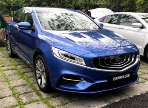 国产B级车巅峰！钥匙都带触控屏，油耗仅1.5L，瞬间看不上迈腾了