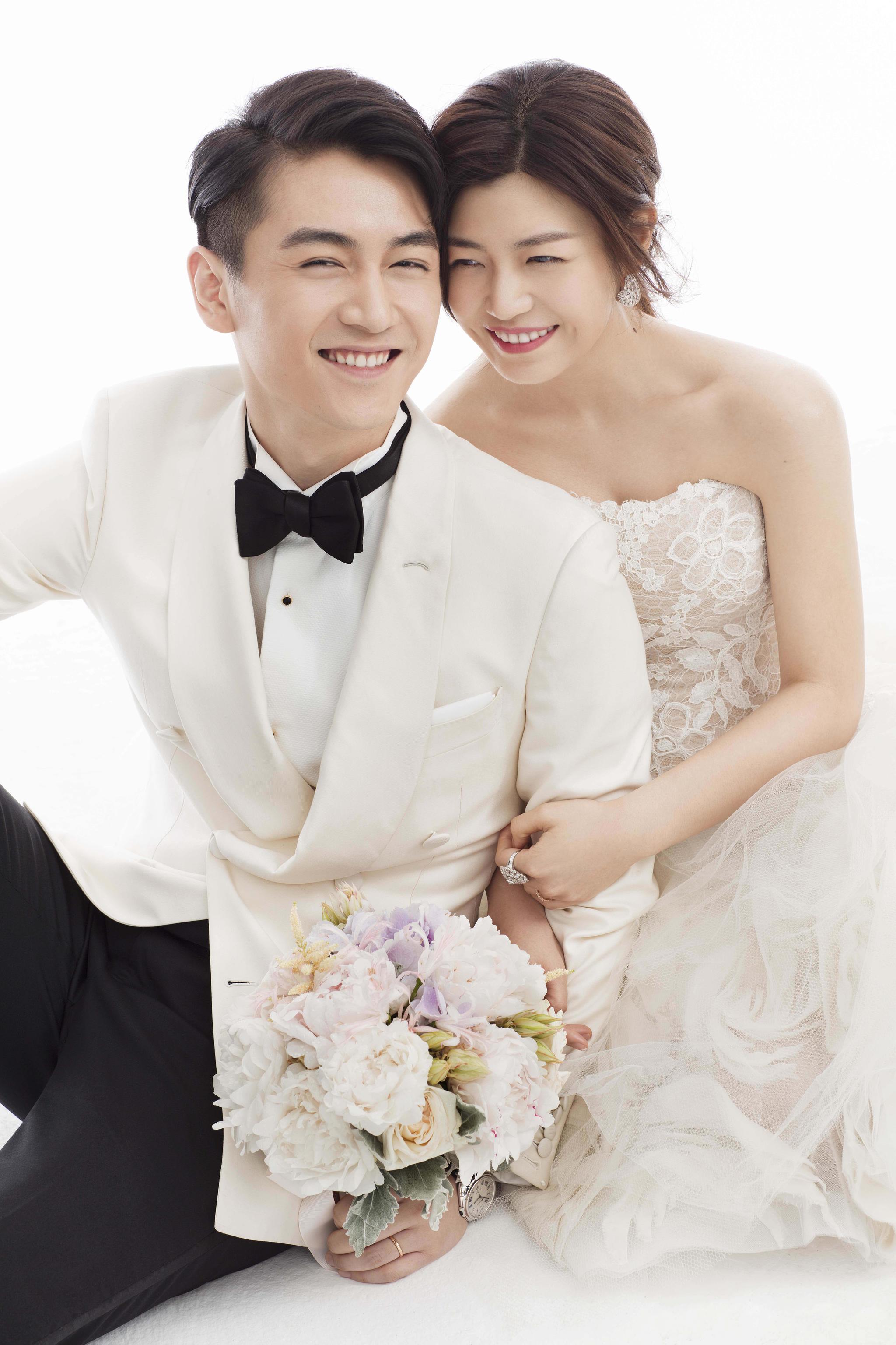 陈晓为陈妍希浪漫庆生超甜蜜,离婚谣言不攻自