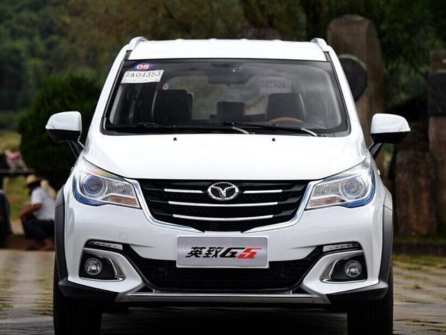 超大空间七座SUV 居然还有超大中控屏 顶配9万就可以带走