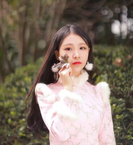 大胃王猫妹妹早期照片曝光,网友:堪称“社会猫”惹不起!