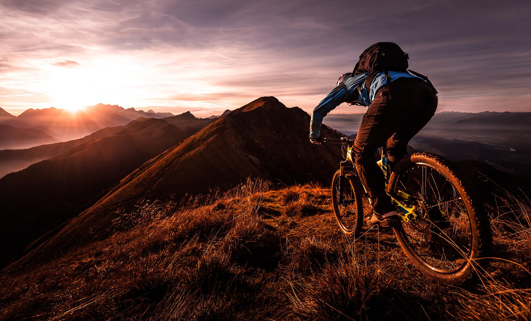2018年最热门的十大大学专业,前景好薪资高!