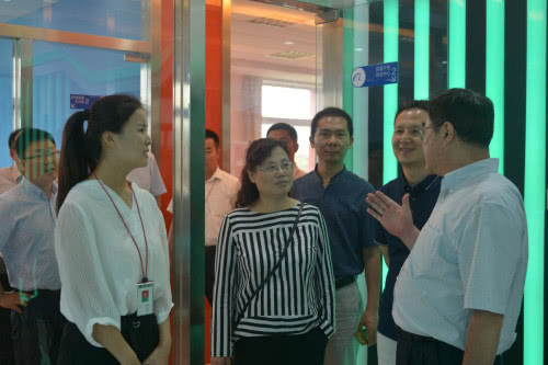 新华互联网科技助力精准扶贫与乡村振兴