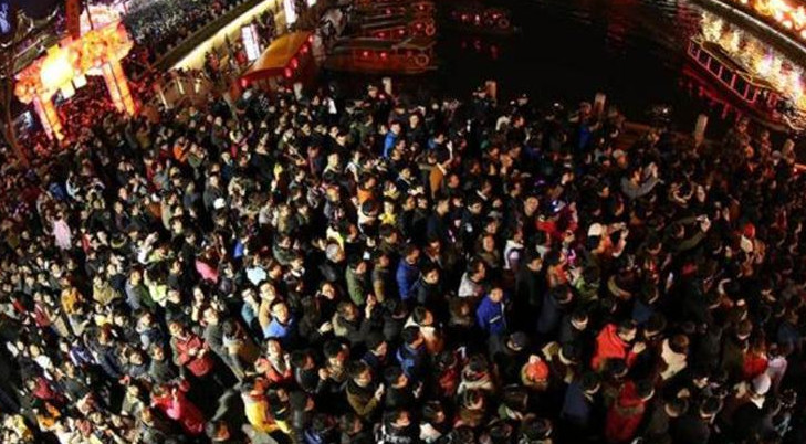 中国游客带动日本多行业发展,每年消费高达千