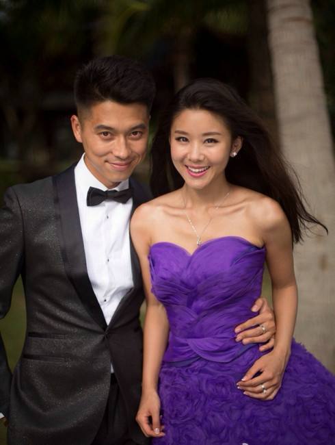 娱乐圈最低调明星夫妻,从校服到婚纱,难怪网友说嫁的