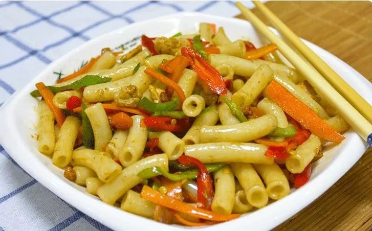 可煮可炒,都很好吃      赣州通心粉   空心粉炒拌煮,统统都可以