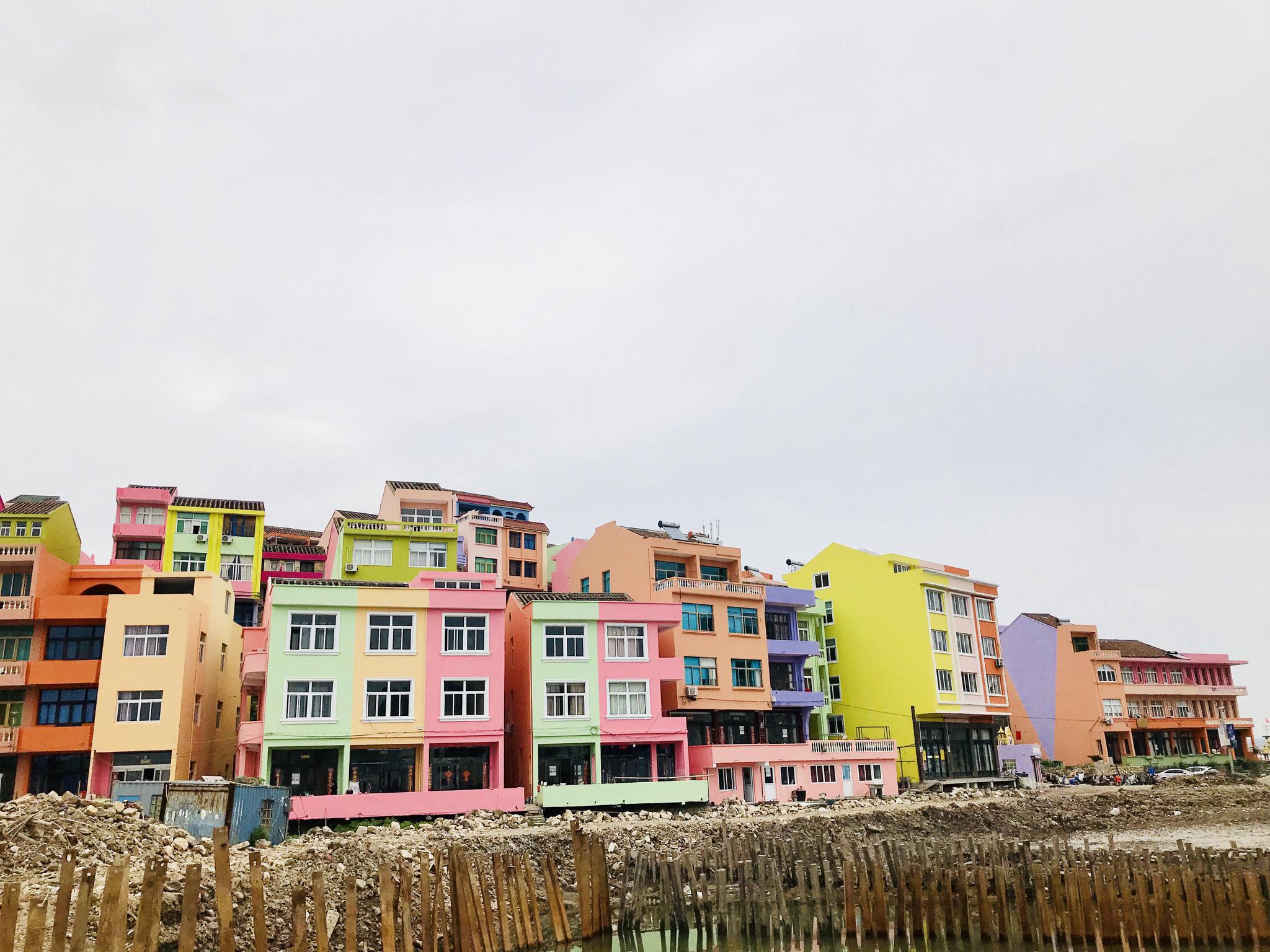 五彩斑斓的小村庄这里是浙江温岭小箬村图源: