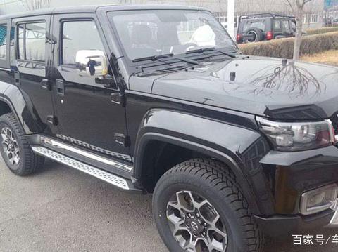 北汽新款BJ40L到店，堪称史上最帅，配全液晶仪表，售12万