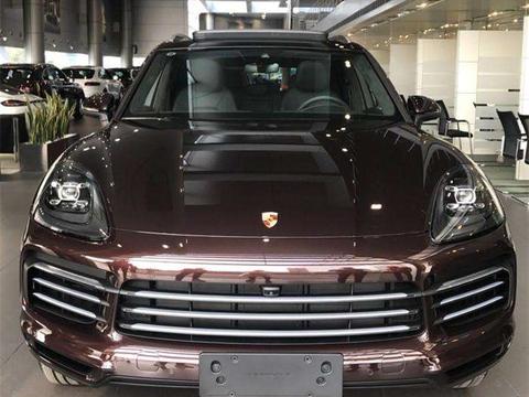 霸气外观甩揽胜几条街，企业老总全国首提全新18款卡宴