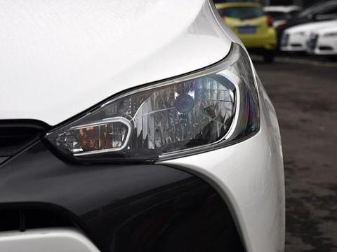 全系标配ESP，油耗3毛多，配鼓式刹车，6万多起合资车！