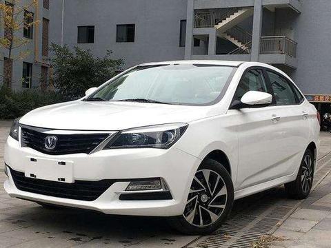 最动感的国产轿车 81项专利发动机 5万3很超值