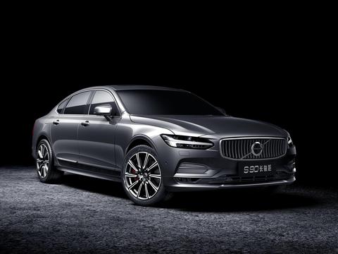 万万没想到，沃尔沃顶级豪车竟大幅降价，看过的人果断放弃BBA