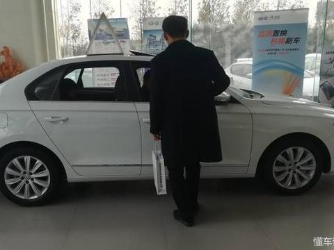 家人不同意我买朗逸，朋友只能推荐我买这款，感觉还不错！