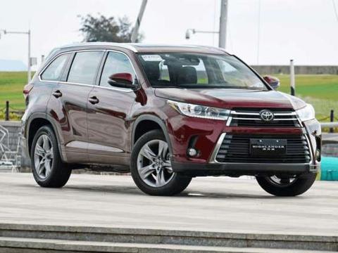 配置相同的汉兰达，两驱四驱相差一万元，有没有必要买四驱？