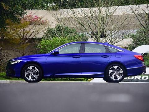 日系三雄齐上阵！全新雅阁天籁凯美瑞谁最强？天籁或成最大赢家