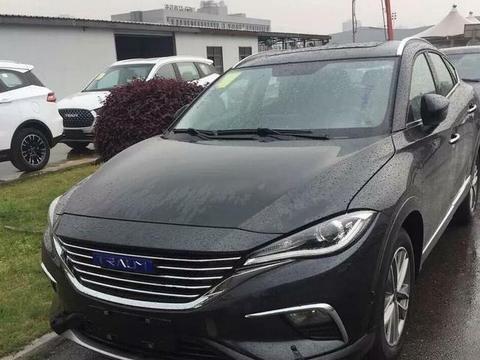 众泰版马自达CX4实车现身，网友：赶紧再仿个创驰蓝天，必火无疑