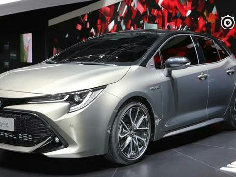 怎么也按捺不住想买思域的心，直到我看到了全新卡罗拉…