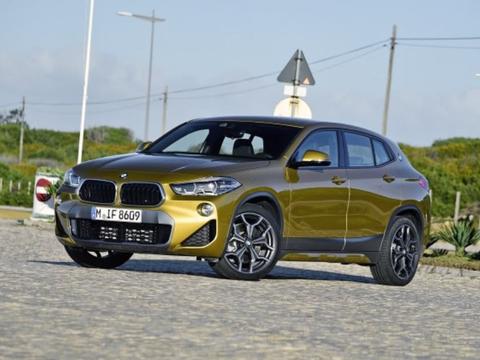 宝马X2能6.3秒破百，30万等它还是买X1