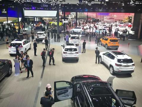 车漆厚度大PK第1季自主品牌紧凑级轿车