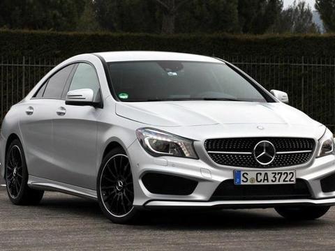 奔驰最便宜进口车，销量可抗3系，比C级便宜5万，平民轿跑典范