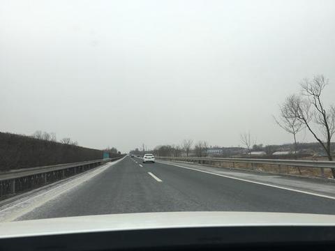 谁说自驾去西藏必须要开陆巡，兰博基尼不也开去了吗？