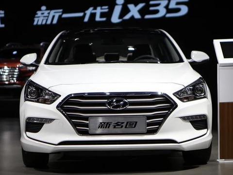 月入5000就能买，这四款自动挡中级车气场强大，实力越级