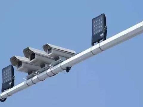 现在马路上的监控都是这样的，海燕系统