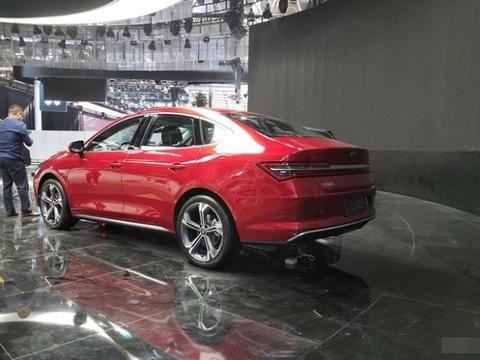 比亚迪王朝系列再添新贵，比亚迪秦pro上市！