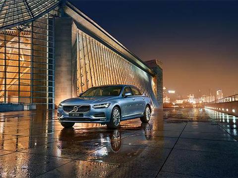 49万的价格买到上百万的配置，什么车这么划算？