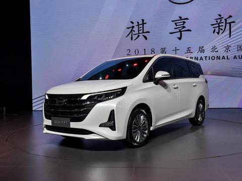 传祺全新MPV对垒宝骏730