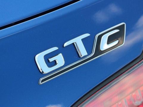 AMG新车被集体嘲讽，媲美保时捷PDK的双离合可其它设计刚及格