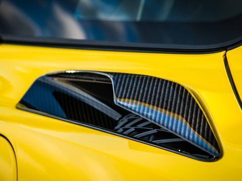 顶级超跑完美大赏，秒杀法拉利很轻松，性能达柯尼塞克Agera级别