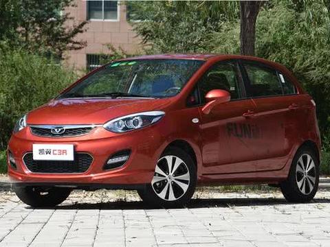 国产版飞度，配置不输真飞度，4.5万就有自动挡，毕业就能买！