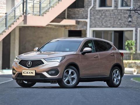 公认的日系宝马到国内却水土不服，21万叫板宝马X1，结果很尴尬