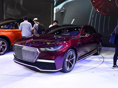 这款SUV绝对国产良心，内饰科技感十足，价格都不到20万