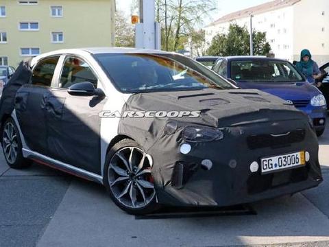 2019款起亚Ceed GT谍照亮相动力最大200马力将与大众高尔夫竞争