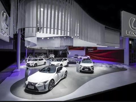 全新雷克萨斯ES除了加长加大，还有一处改动性感至极！