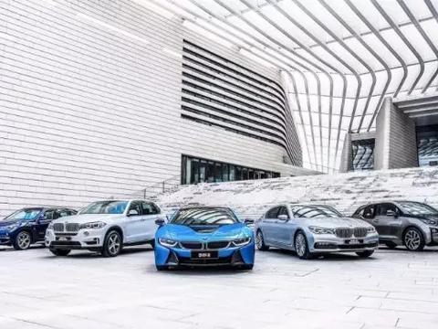 宝马电动车销量超4.6万辆；特斯拉宣布裁员9%