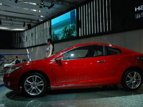 假如女朋友要和你分手，送你一款车作为补偿，这4款你会选谁