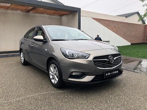 时隔两年再回“战场” 别克新一代凯越实车亮相