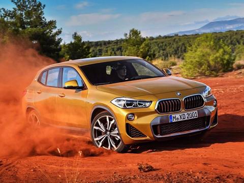 宝马首台轿跑SUV亮相，帅到让人窒息，卖25万谁不心动？